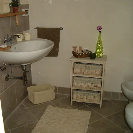 Il Giardino Di Viola Frühstückspension 3*