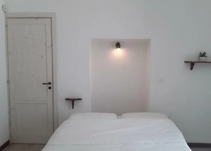 Il Giardino Di Viola Oda ve Kahvaltı 3*